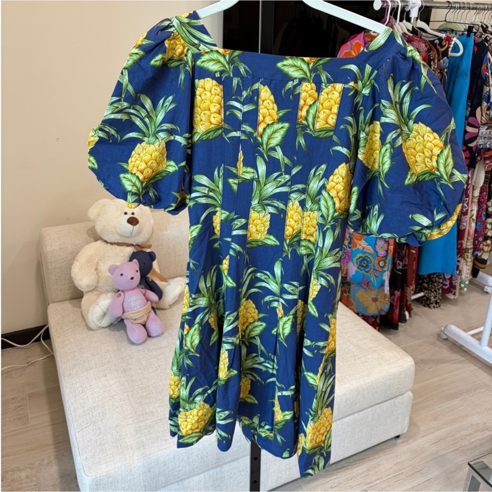 Farm Rio: DELICATE PINEAPPLE NAVY BLUE MINI
DRESS DT - Picture 7 of 8